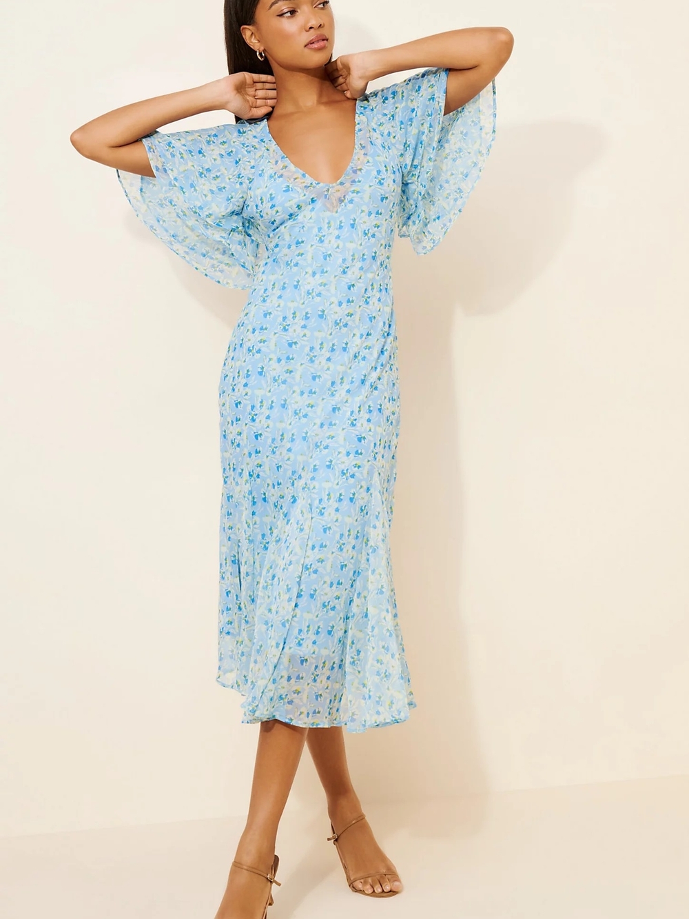 Free People Elisandra Dress Light Blue Floral V-Neck Flutter Sleeves Midi Dress